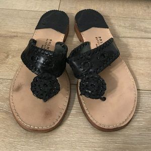 gently used black imitation jack rogers!